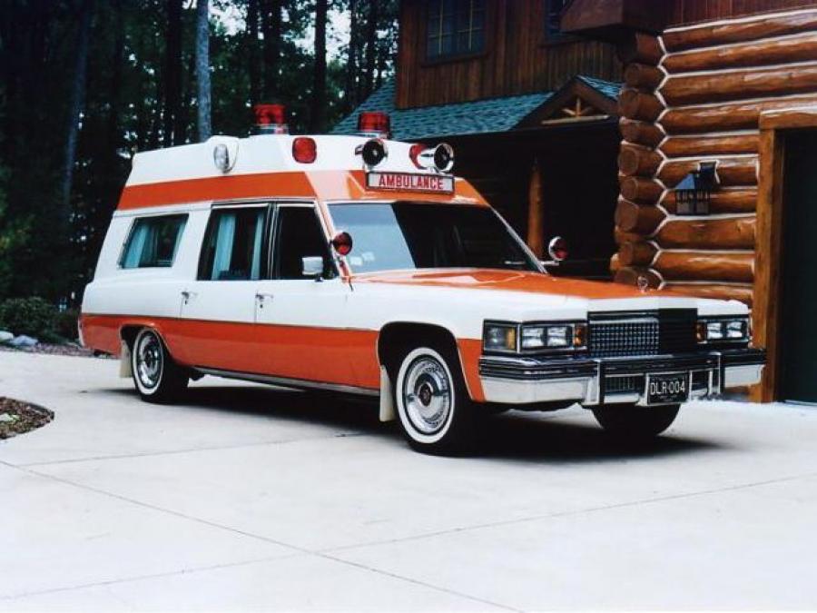  Cadillac Superior Transport Ambulance 1979 года  (фото 1 из 1)